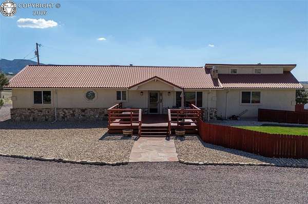 39 Acres of Land with Home for Sale in Cañon City, Colorado