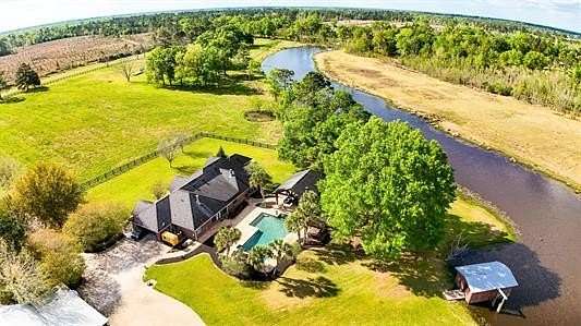 80 Acres of Land with Home for Sale in Vidor, Texas