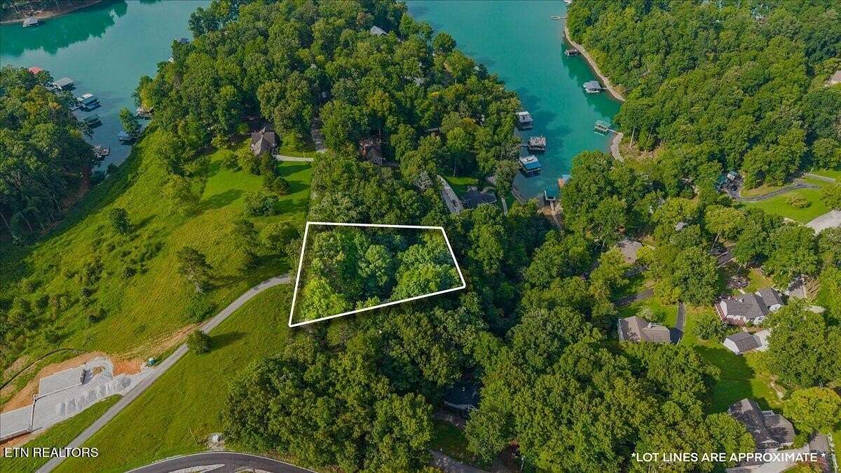0.84 Acres of Residential Land for Sale in La Follette, Tennessee