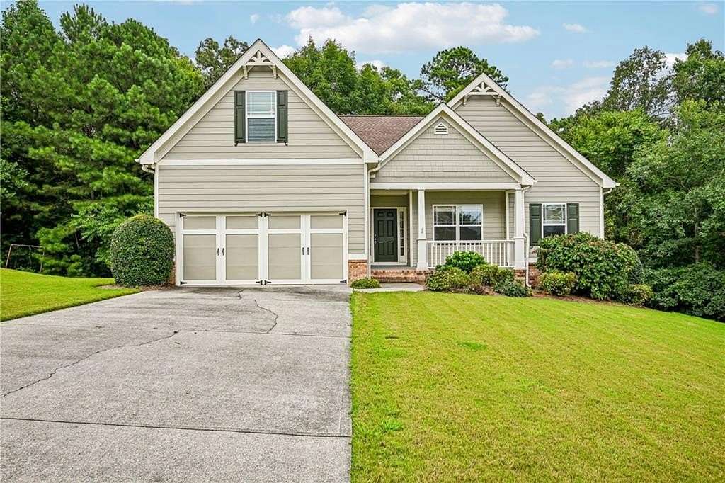 1.55 Acres of Land with Home for Sale in Dallas, Georgia