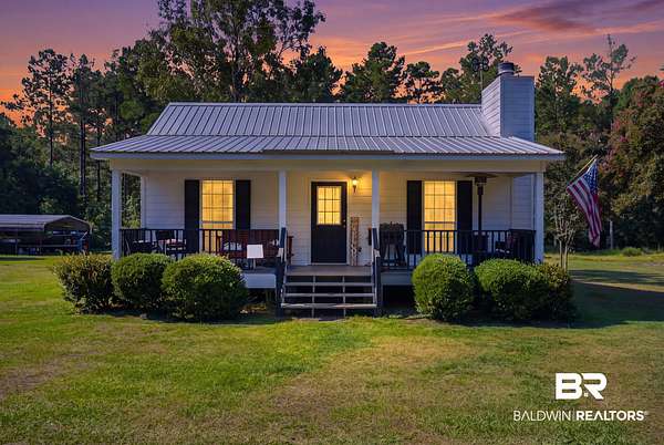 10 Acres of Recreational Land with Home for Sale in Stockton, Alabama