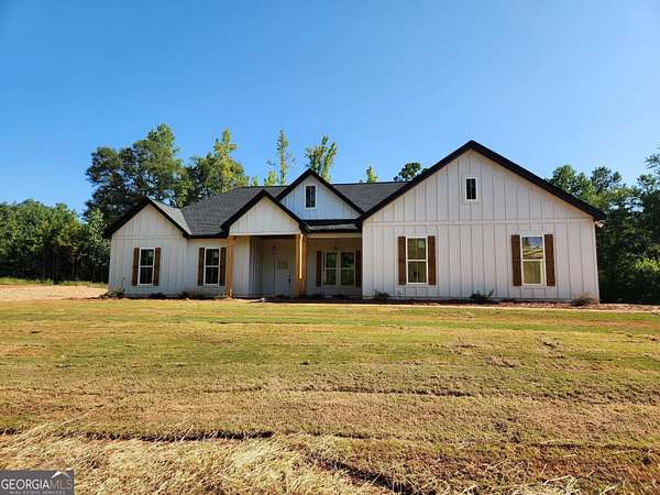 3.6 Acres of Land with Home for Sale in Locust Grove, Georgia