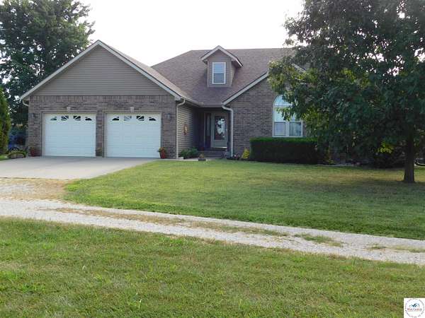 40 Acres of Recreational Land with Home for Sale in Clinton, Missouri