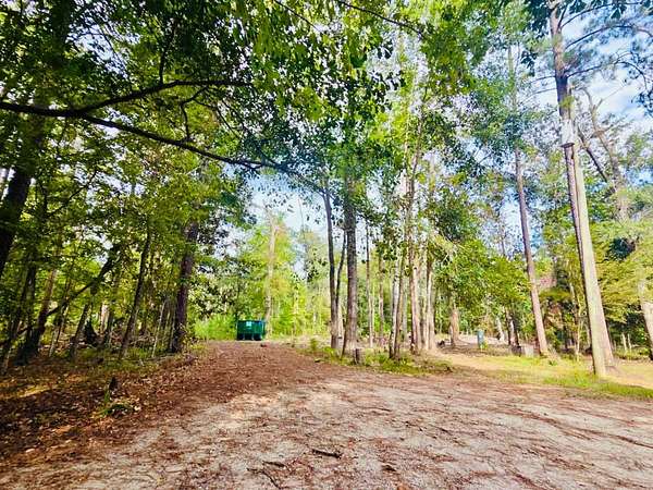 3 Acres of Residential Land for Sale in Quincy, Florida