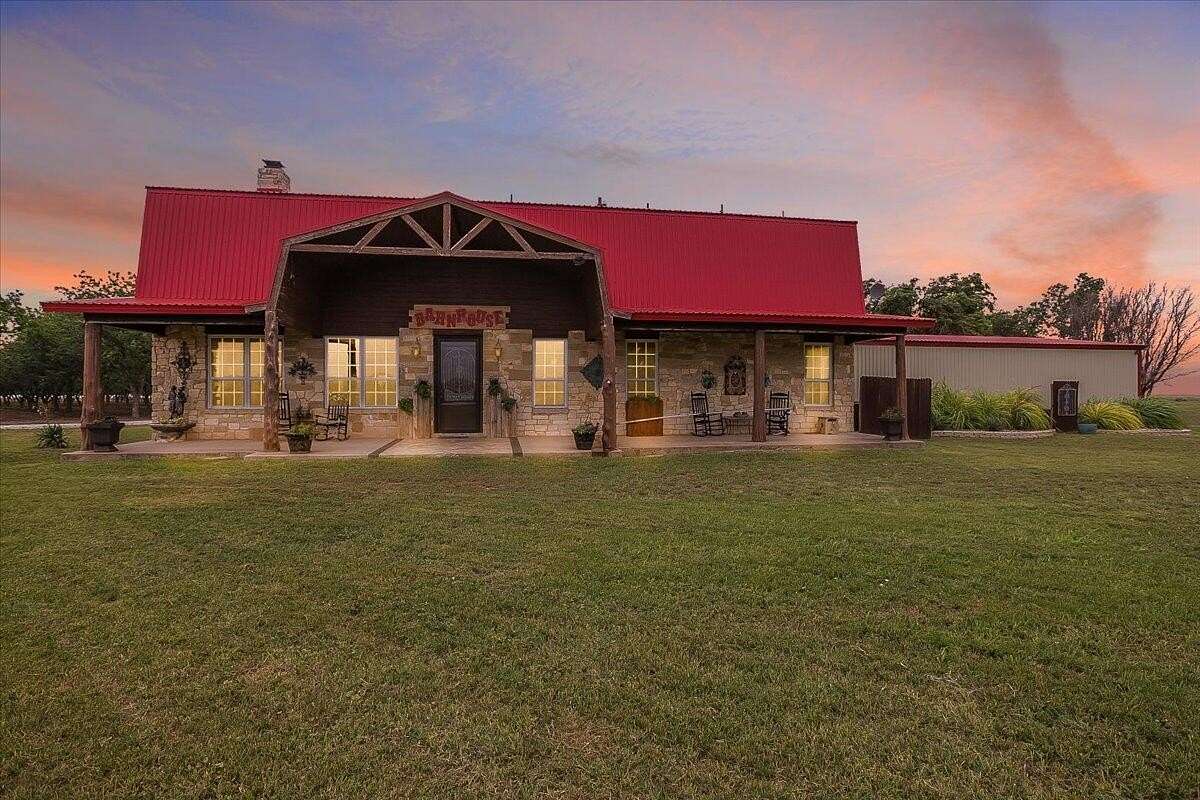 17.7 Acres of Land with Home for Sale in Anton, Texas
