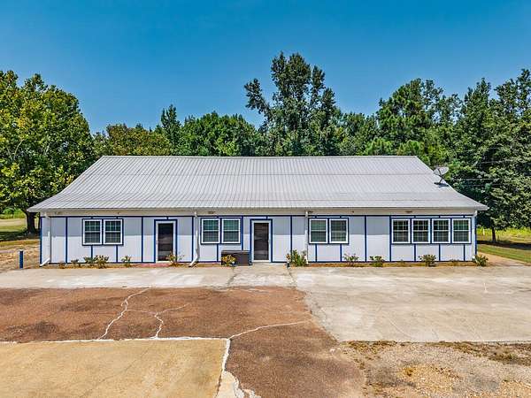 5 Acres of Land with Home for Sale in Batesville, Mississippi