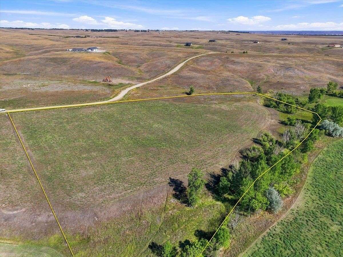 9 Acres of Residential Land for Sale in Belle Fourche, South Dakota