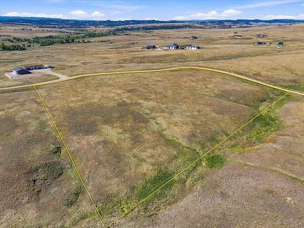 9 Acres of Residential Land for Sale in Belle Fourche, South Dakota