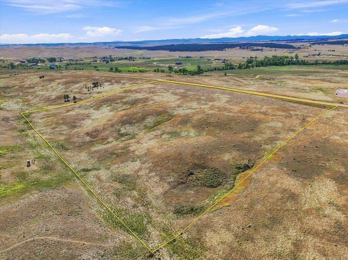 9 Acres of Residential Land for Sale in Belle Fourche, South Dakota