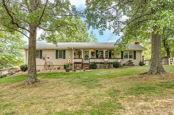 6 Acres of Land with Home for Sale in Strafford, Missouri