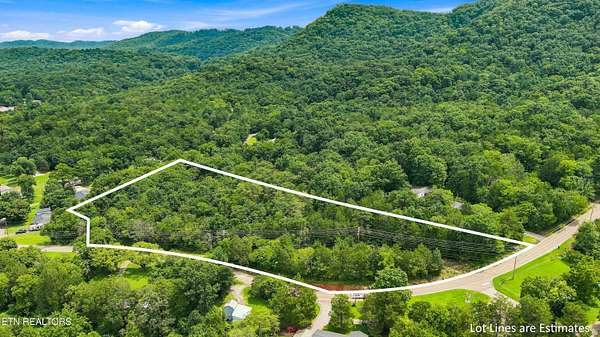 3.24 Acres of Residential Land for Sale in Jefferson City, Tennessee