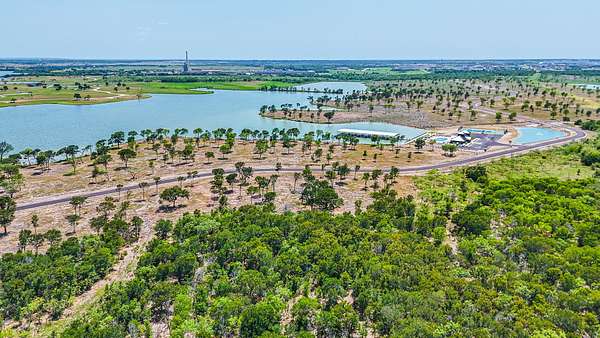 4.39 Acres of Residential Land for Sale in Corsicana, Texas