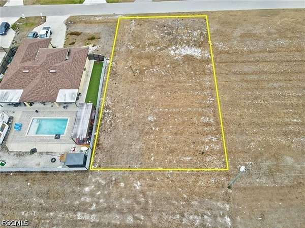 0.25 Acres of Residential Land for Sale in Lehigh Acres, Florida