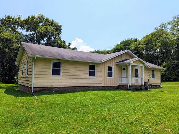 1.87 Acres of Improved Mixed-Use Land for Sale in Culleoka, Tennessee