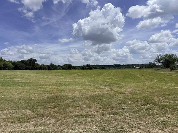 29 Acres of Land for Sale in Comfort, Texas