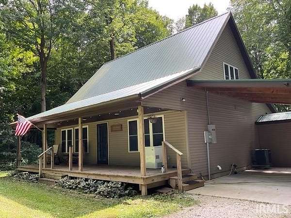 7.68 Acres of Land with Home for Sale in Attica, Indiana