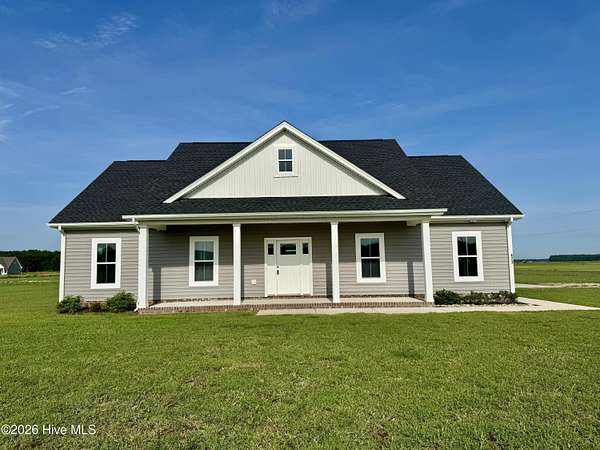 5 Acres of Land with Home for Lease in Camden, North Carolina