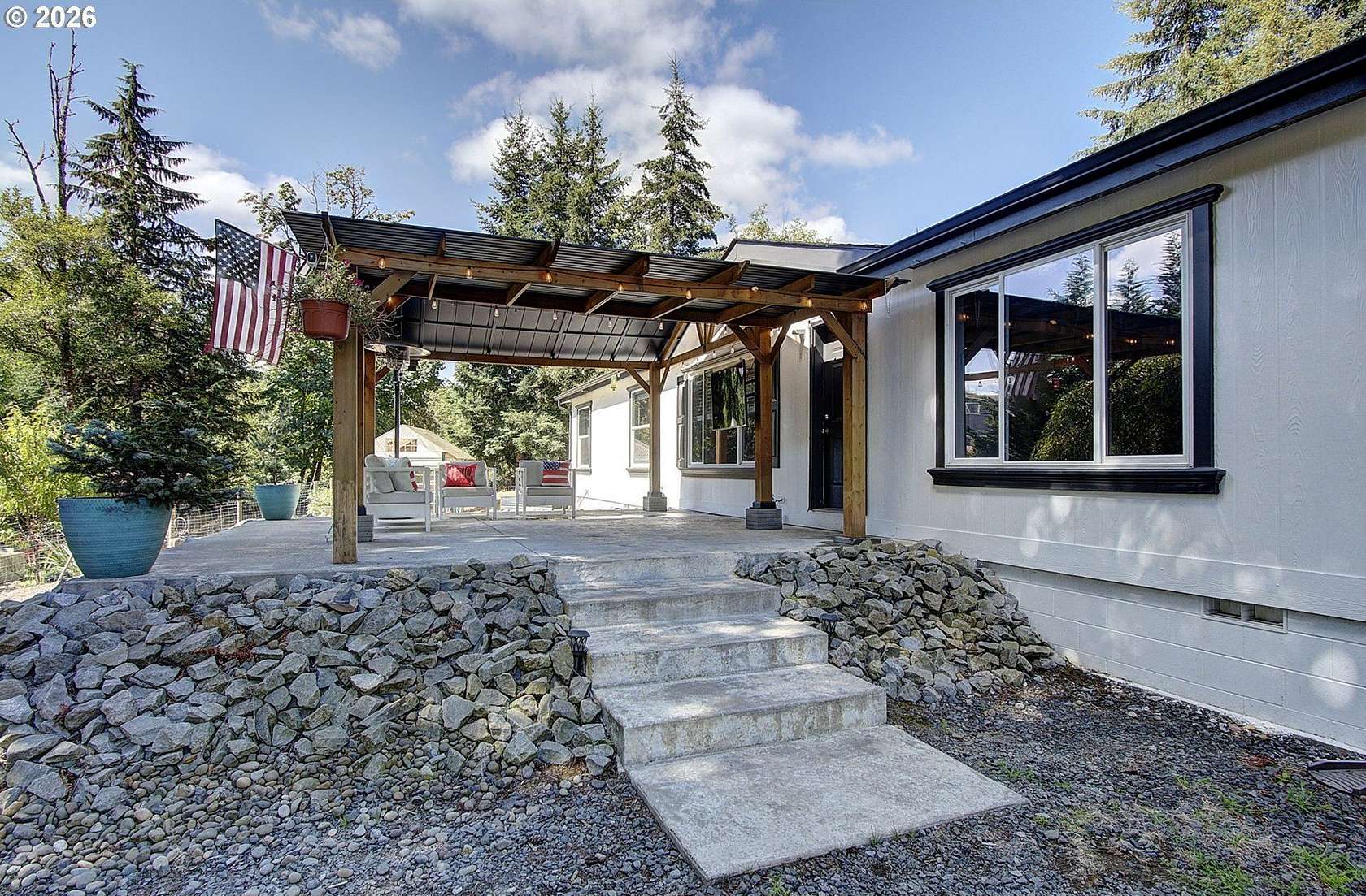 1.7 Acres of Land with Home for Sale in Amboy, Washington