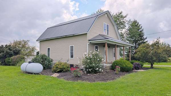 1.63 Acres of Land with Home for Sale in Craigville, Indiana