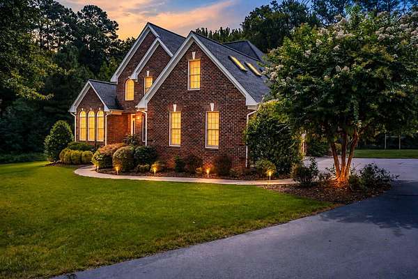 2.62 Acres of Land with Home for Sale in Tappahannock, Virginia