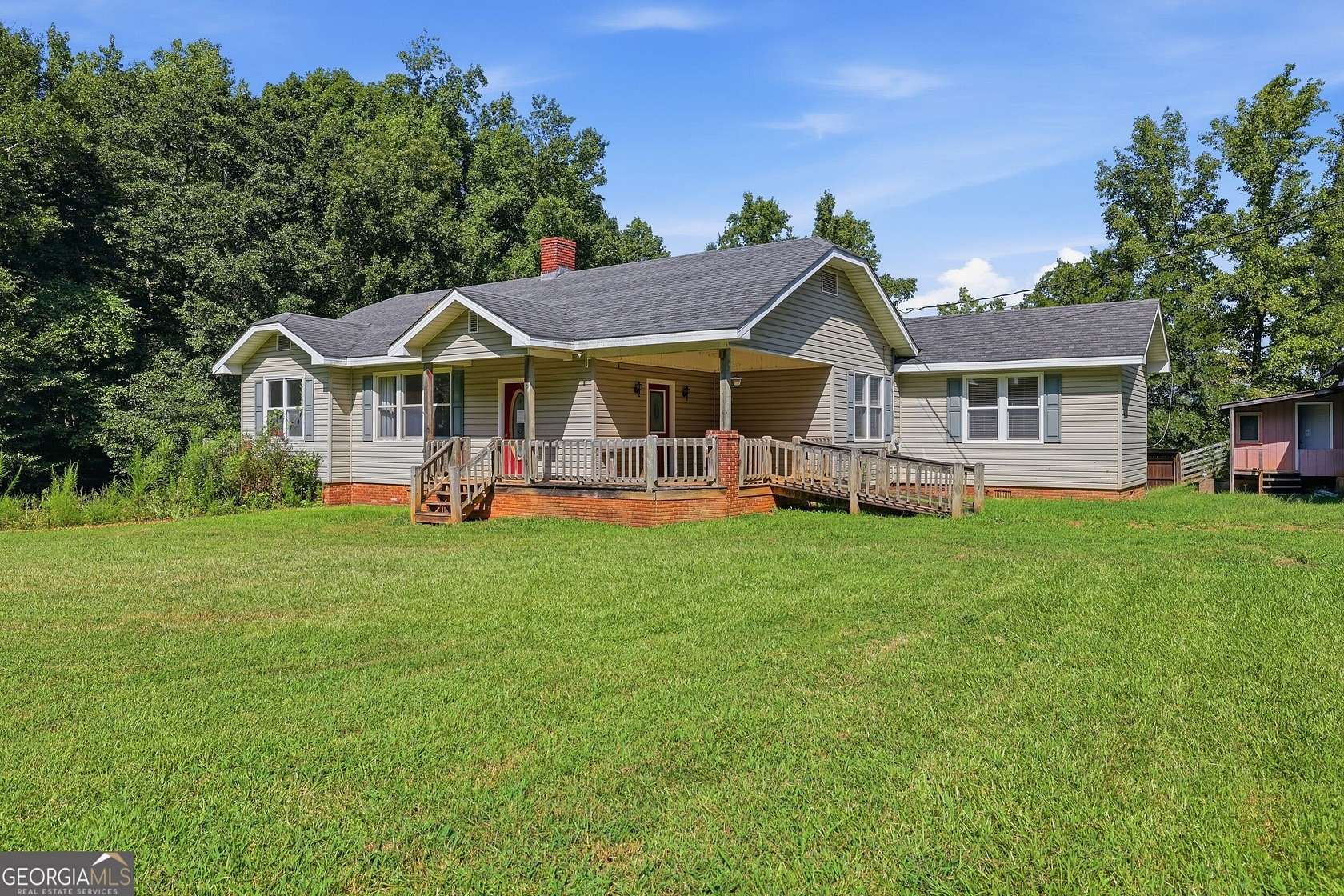 2 Acres of Land with Home for Sale in Elberton, Georgia