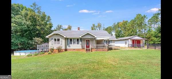 2 Acres of Land with Home for Sale in Elberton, Georgia