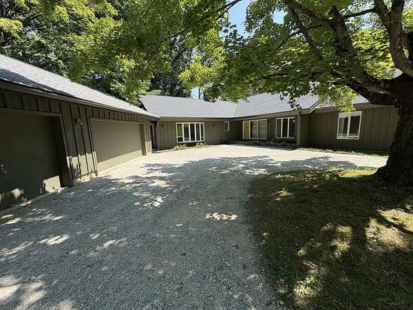 11.8 Acres of Recreational Land with Home for Sale in Landenberg, Pennsylvania