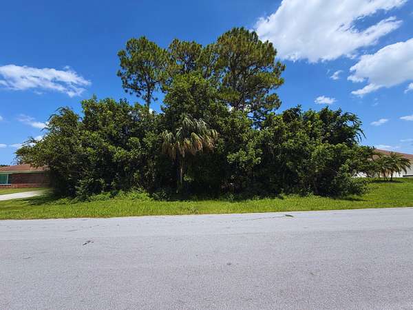 0.23 Acres of Residential Land for Sale in Port St. Lucie, Florida