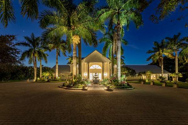 2.28 Acres of Land with Home for Lease in Delray Beach, Florida