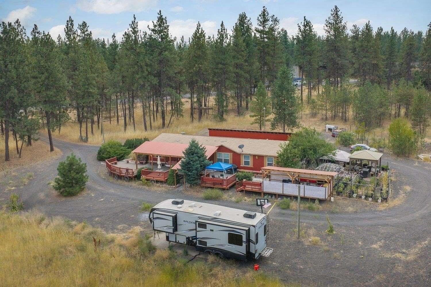 3 Acres of Land with Home for Sale in Spokane, Washington