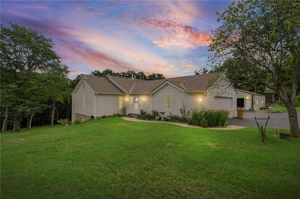 1.64 Acres of Land with Home for Sale in De Soto, Kansas