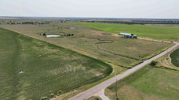 158 Acres of Agricultural Land for Auction in South Haven, Kansas