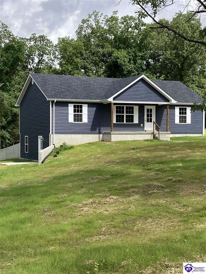 3.1 Acres of Land with Home for Sale in Eastview, Kentucky