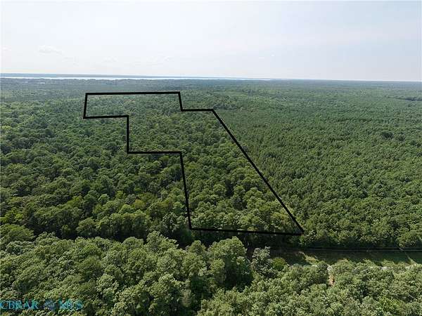 27.3 Acres of Land for Sale in Hayes, Virginia