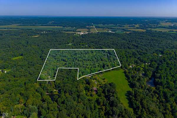 25 Acres of Recreational & Residential Land for Sale in Morgantown, Indiana