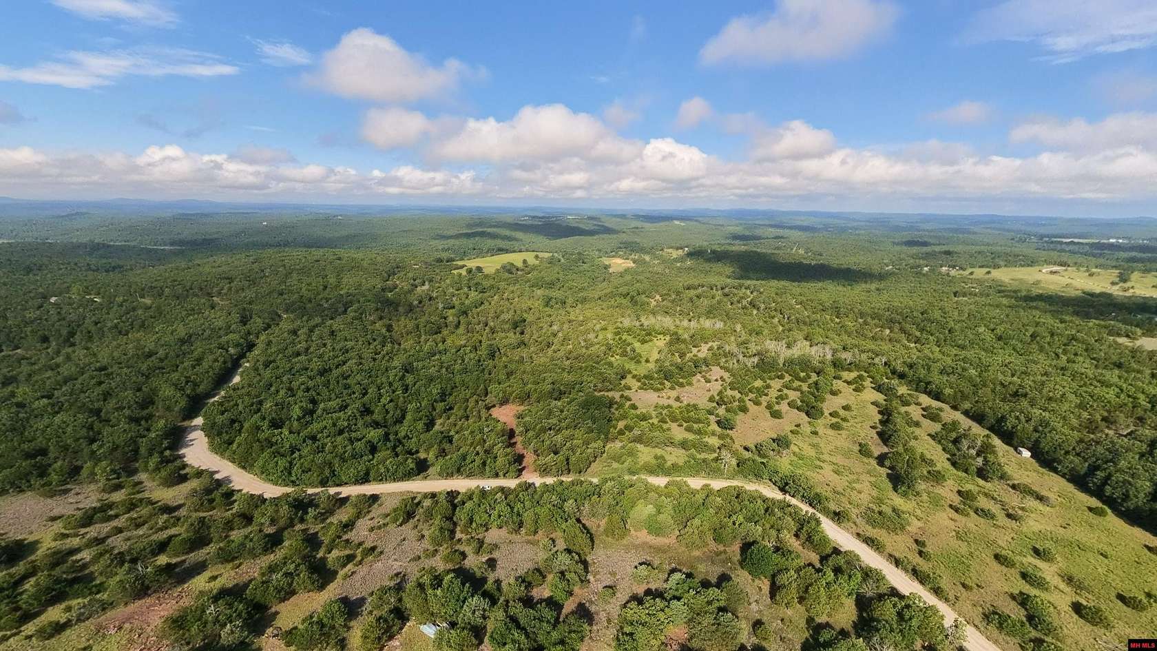 12 Acres of Recreational & Residential Land for Sale in Clarkridge, Arkansas