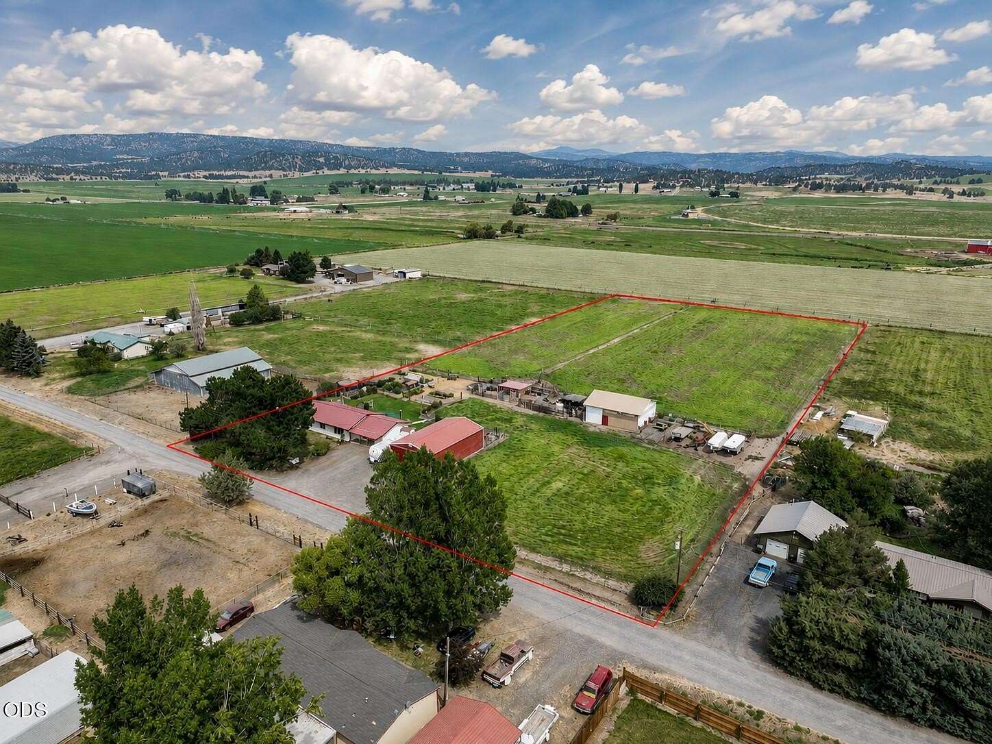 4.35 Acres of Land with Home for Sale in Prineville, Oregon