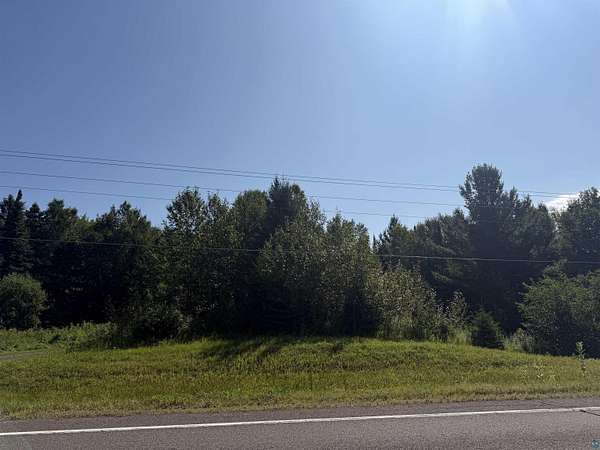 2.5 Acres of Residential Land for Sale in Two Harbors, Minnesota