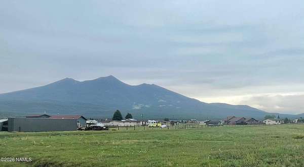 2 Acres of Residential Land for Sale in Flagstaff, Arizona