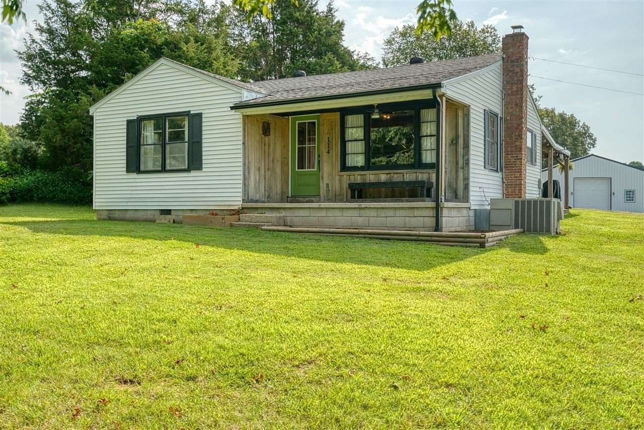 2.29 Acres of Land with Home for Sale in Russellville, Kentucky