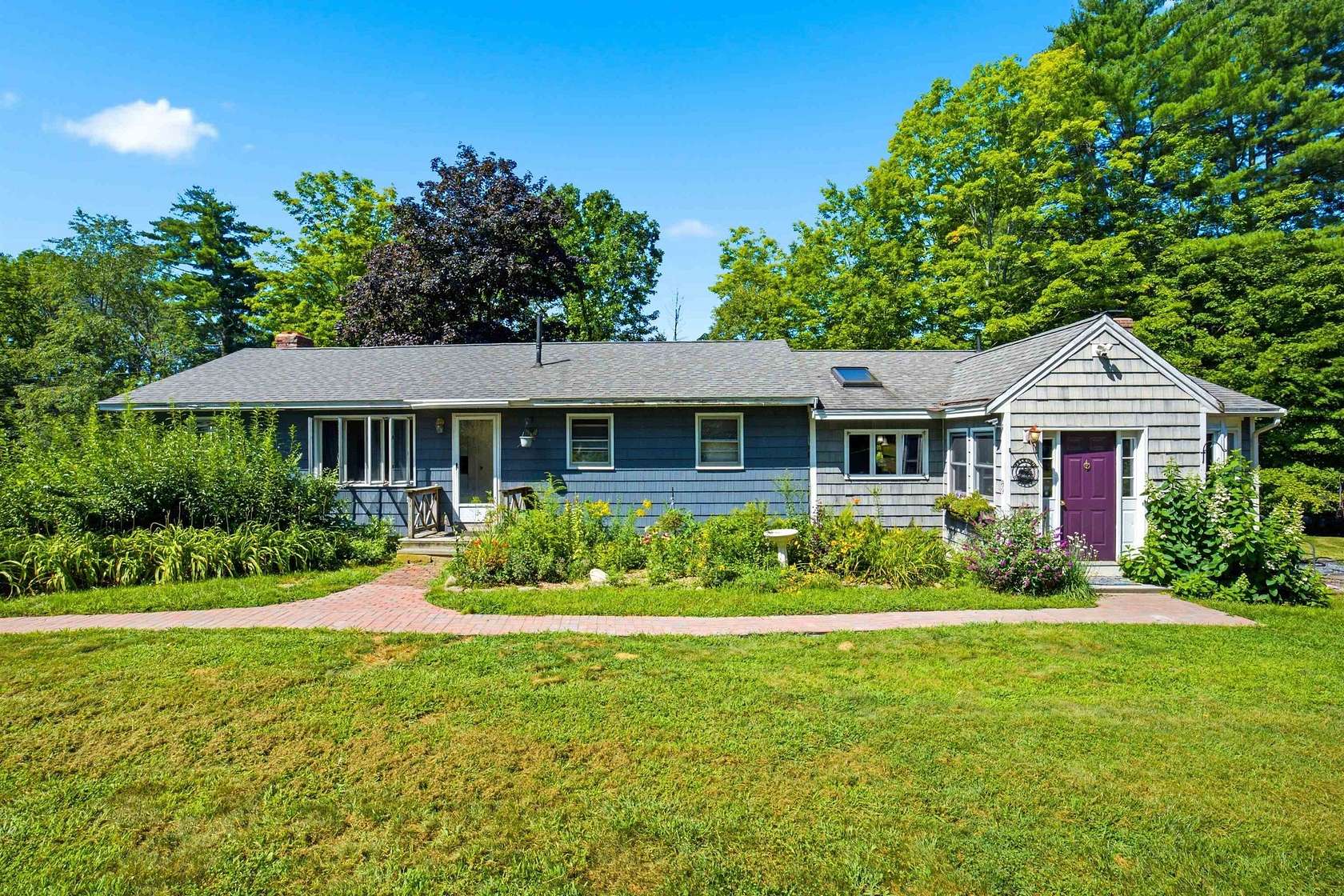 5.1 Acres of Land with Home for Sale in Brentwood, New Hampshire
