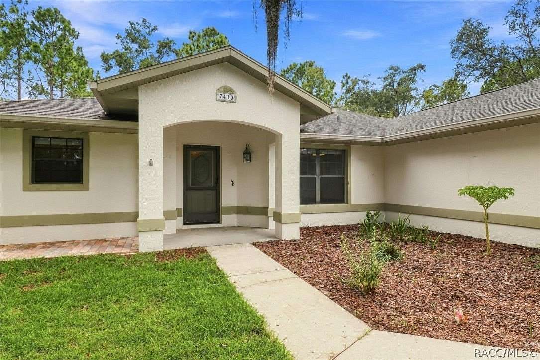 4 Acres of Land with Home for Sale in Dunnellon, Florida