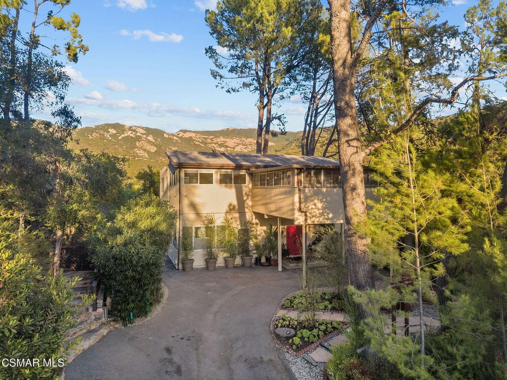 6 Acres of Improved Land for Sale in Calabasas, California