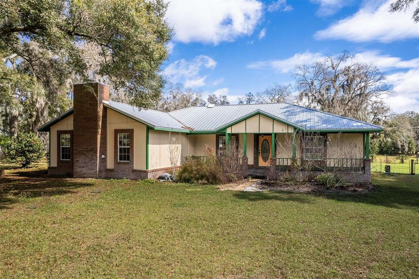11 Acres of Land with Home for Lease in Ocala, Florida