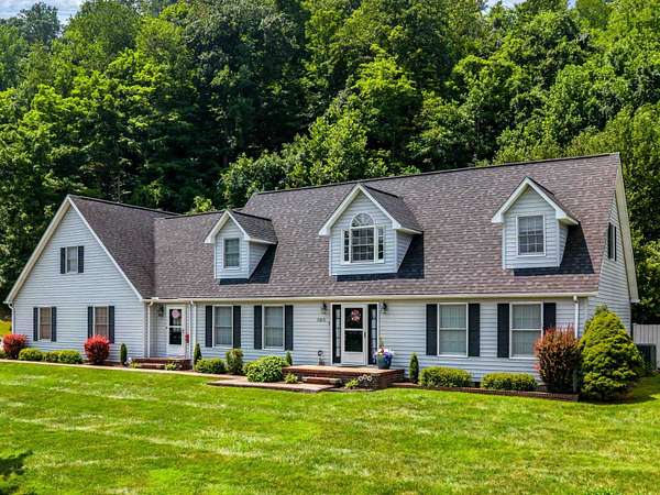 17.9 Acres of Land with Home for Sale in Chesapeake, Ohio