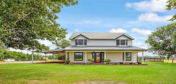 3.75 Acres of Land with Home for Sale in Fort Towson, Oklahoma
