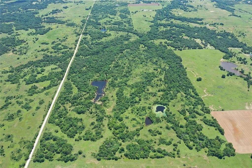 12.3 Acres of Land for Sale in Pauls Valley, Oklahoma