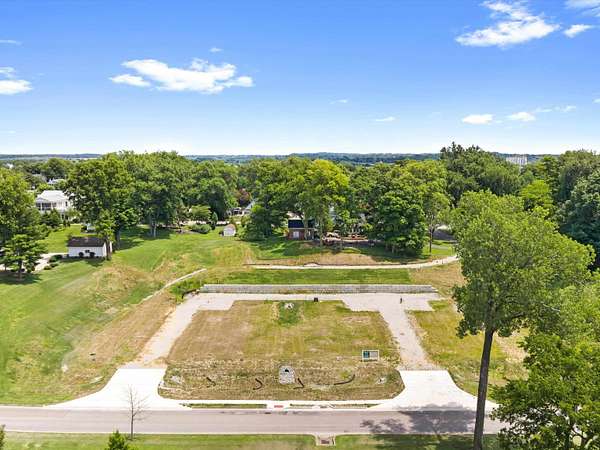 0.25 Acres of Residential Land for Sale in Henderson, Kentucky