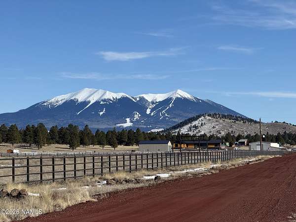 5 Acres of Residential Land for Sale in Parks, Arizona