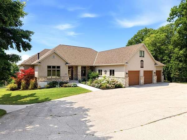 3.6 Acres of Land with Home for Sale in Sturgeon Bay, Wisconsin